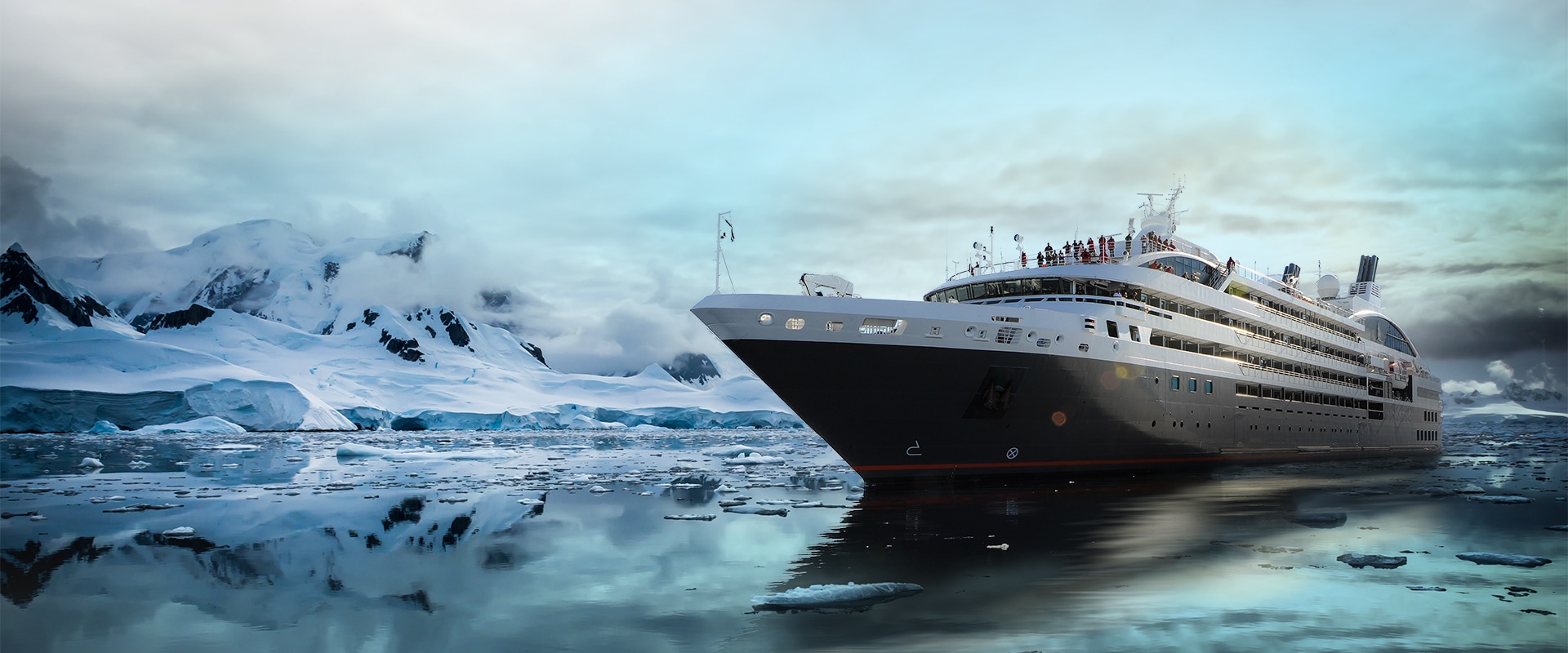 Luxury small ship Le Boreal cruising antarctica